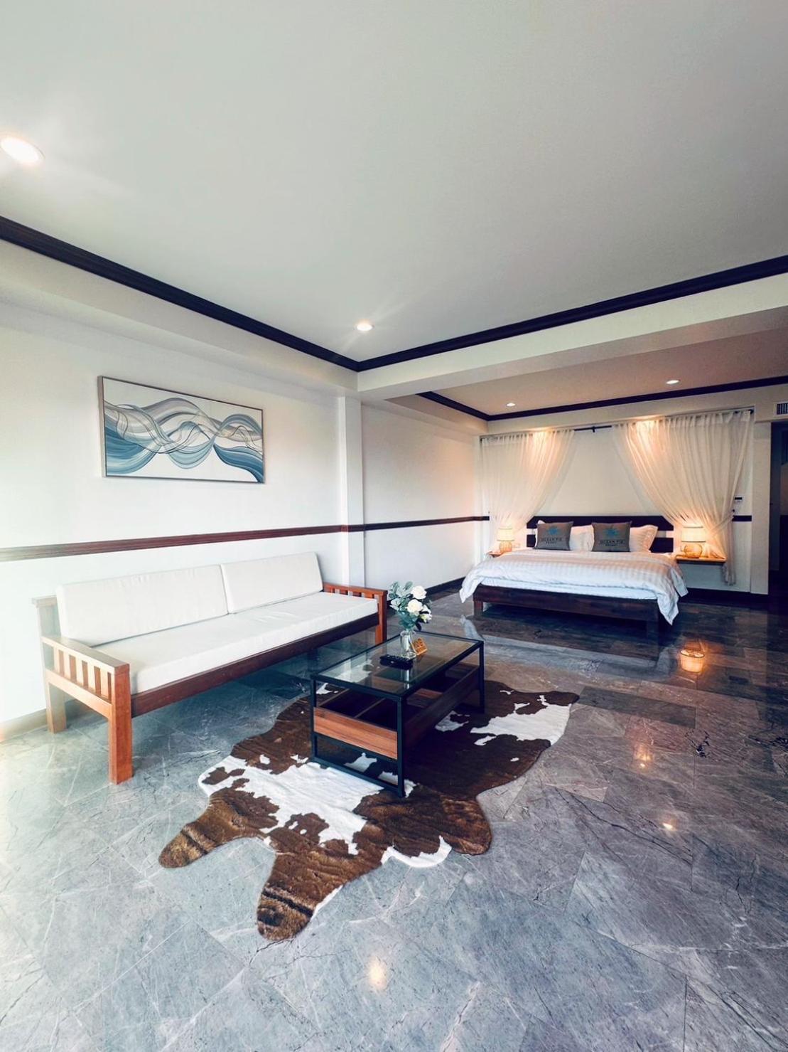Отель Ocean Pie Phuket - Adult Only Rawai Экстерьер фото